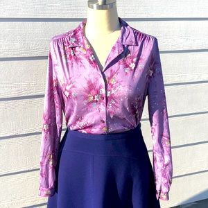 Lavender vintage 70s button up blouse with flowers